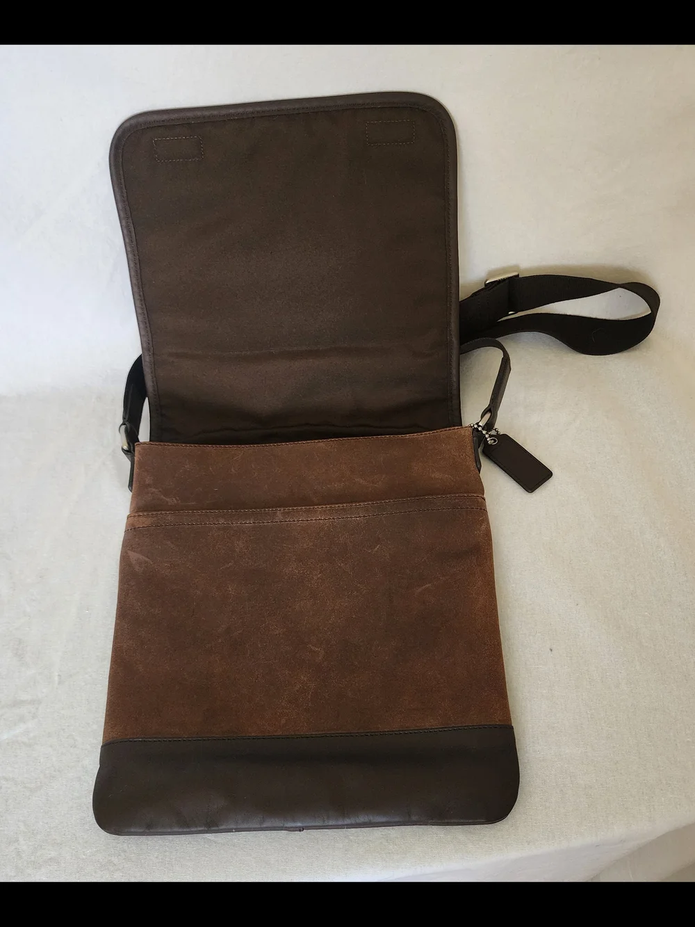 COACH VINTAGE FLAP MENS CROSSBODY BROWN DISTRESSED LEATHER F70923 - Picture 8 of 10